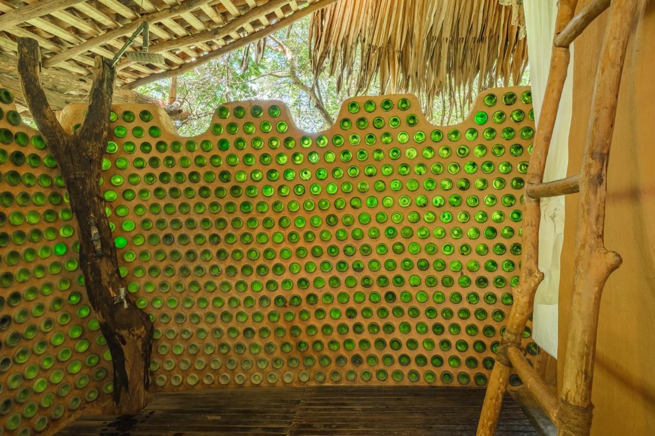 Banyan Camp Villa Hambegamuwa Екстериор снимка