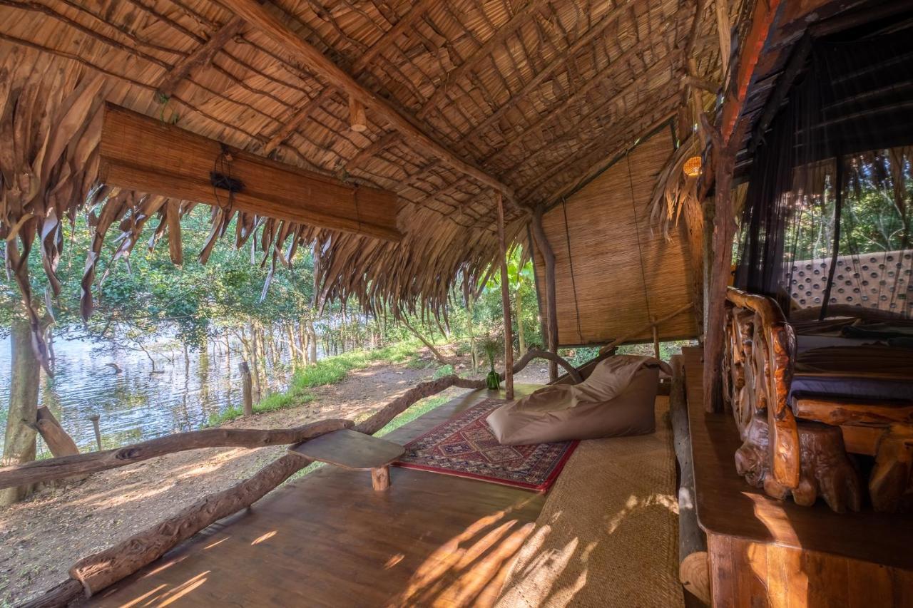 Banyan Camp Villa Hambegamuwa Екстериор снимка