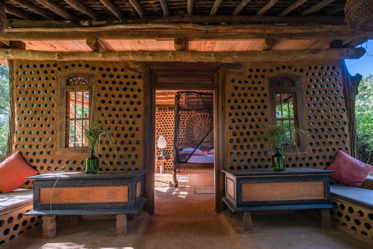 Banyan Camp Villa Hambegamuwa Екстериор снимка